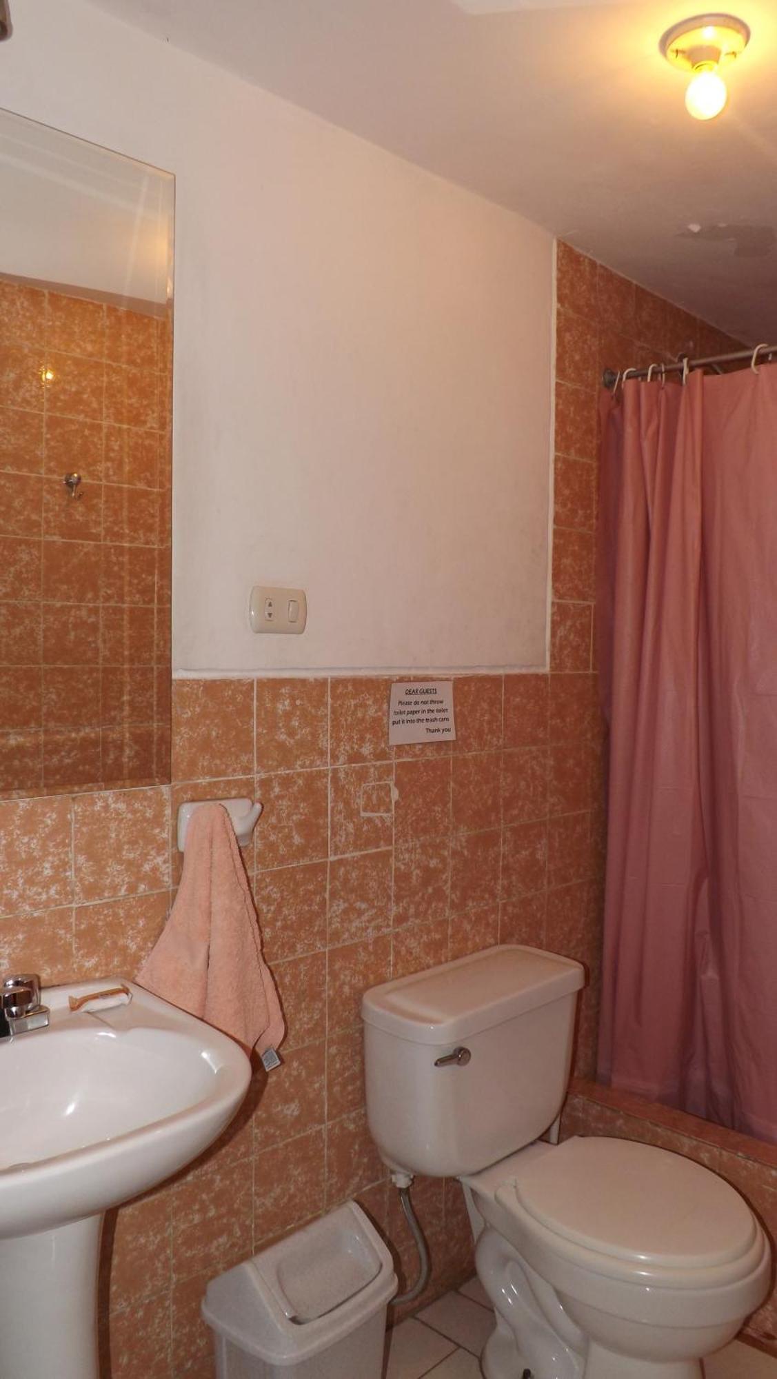 Alojamiento Soledad Huaraz  Bilik gambar