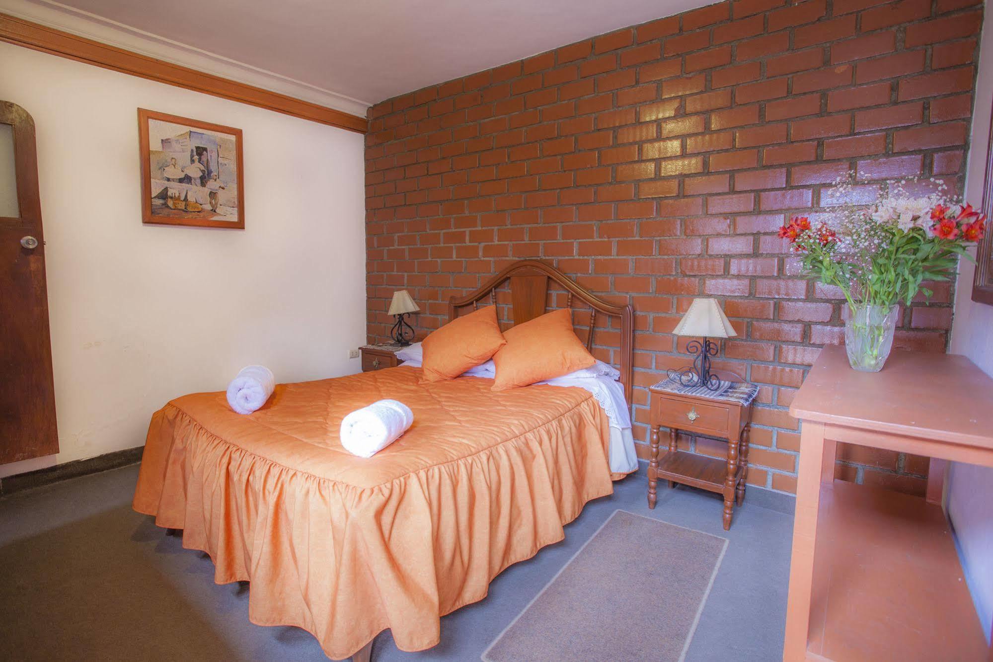 Alojamiento Soledad Huaraz  Luaran gambar